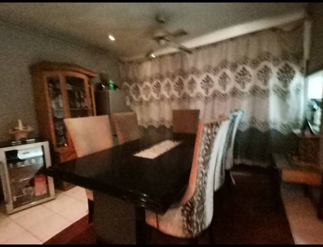 3 BEDROOM HOUSE FOR SALE IN REGENTS PARK